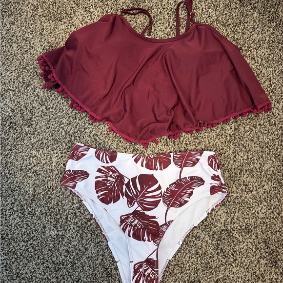 Swimsuit 2 Piece - Picture 3 of 7